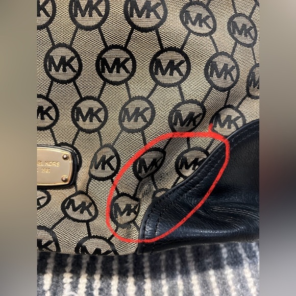 Michael Kors signature MK Hobo bag, large brown and‎ black - Picture 6 of 8